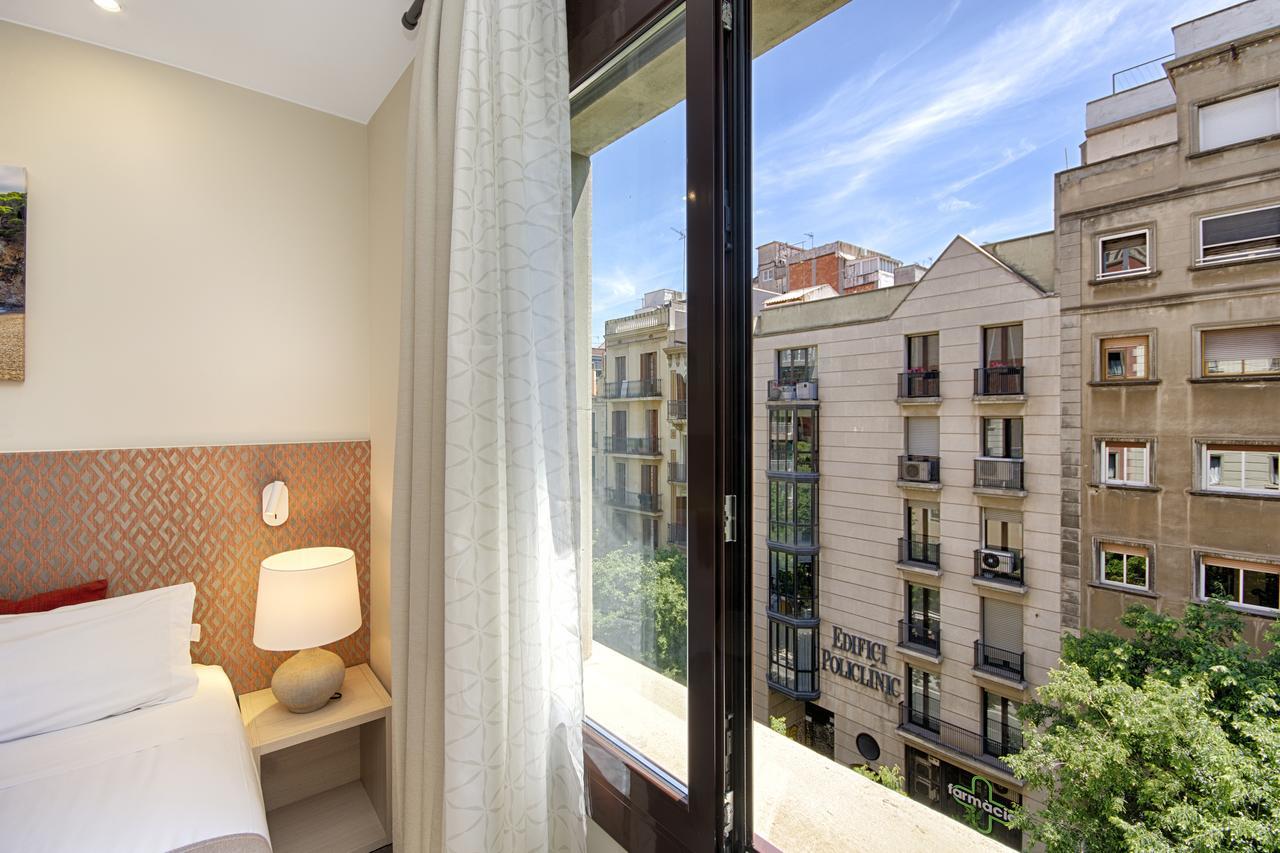 Eixample Building Apartments By Mercedes Heritage 巴塞罗那 外观 照片