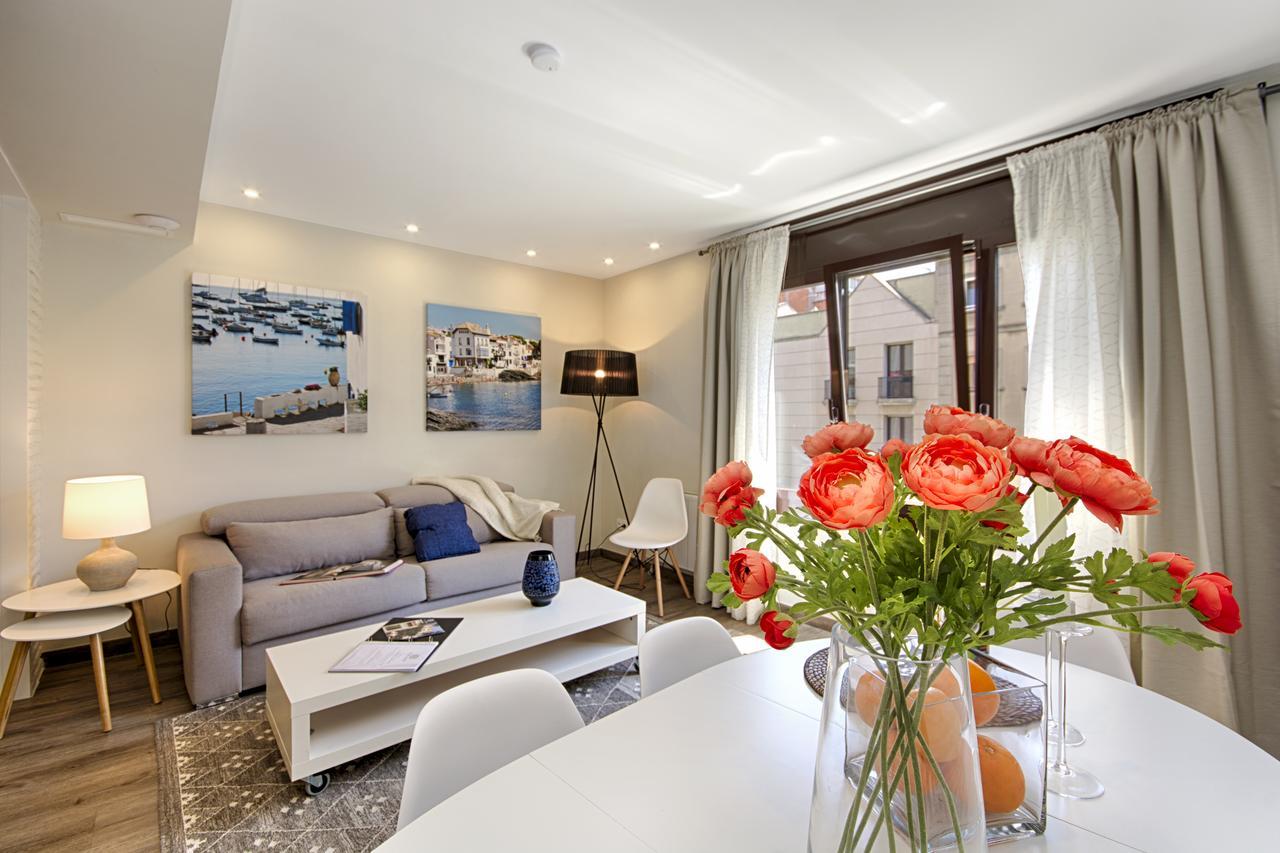 Eixample Building Apartments By Mercedes Heritage 巴塞罗那 外观 照片