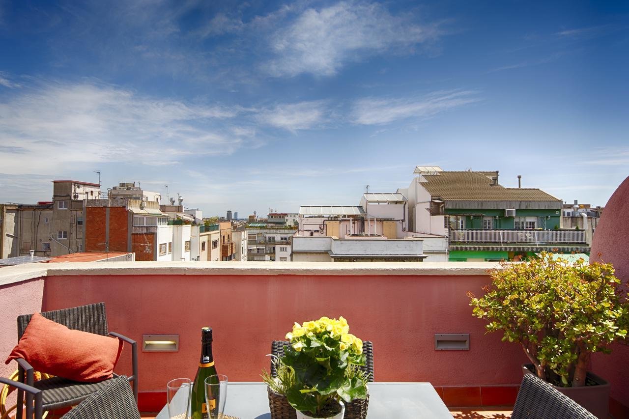 Eixample Building Apartments By Mercedes Heritage 巴塞罗那 外观 照片
