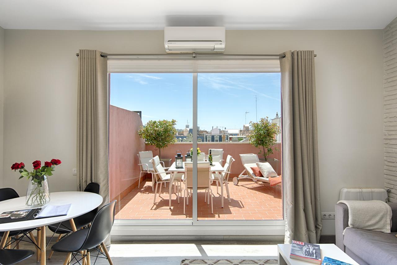 Eixample Building Apartments By Mercedes Heritage 巴塞罗那 外观 照片